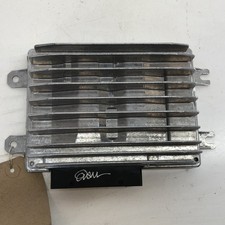 Audi A4 A-road Sport 45 Tfsi B9 2020 HARMAN SOUND AMPLIFIER 8Y0035465