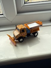 Mercedes Benz Snow Plow And Gritter Collectable Vehicle Good Condition