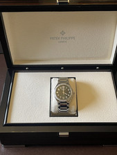 Patek Philippe Twenty-4  7300/1200A-011 Green Dial 2022  Unworn