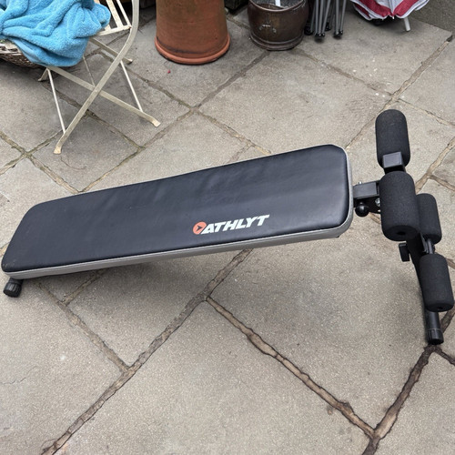 Sit bench mint condition - sit-up,