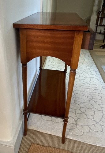 Beautiful matching inlay - , hall