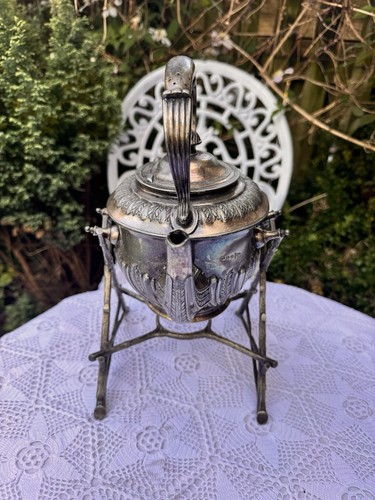 Antique walker hall silver - walker,