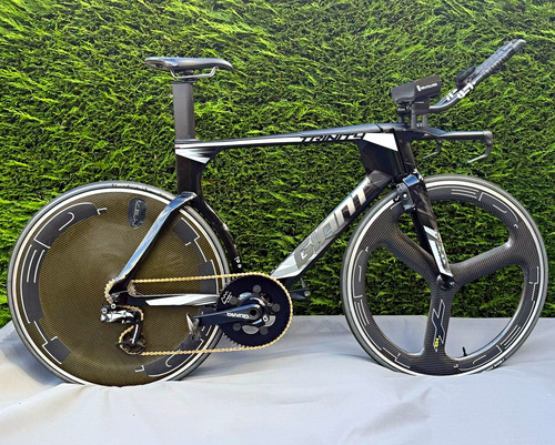 Giant trinity carbon - trinity,