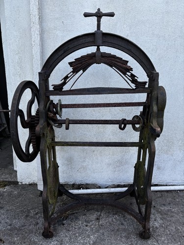 Antique victorian cast iron - antique,