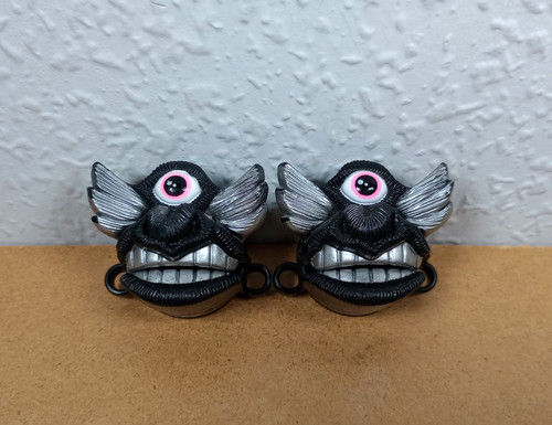 Pet monster shoelace bow - pet,