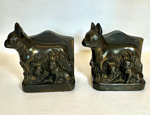 Vintage bronze metal - bronze, dog