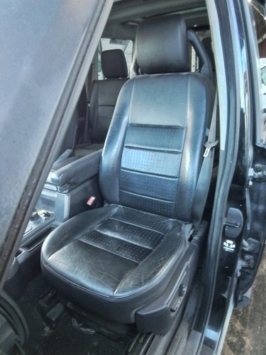 Front seat land rover - seat,