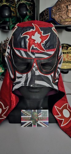 Wwe penta raw red - wwe,