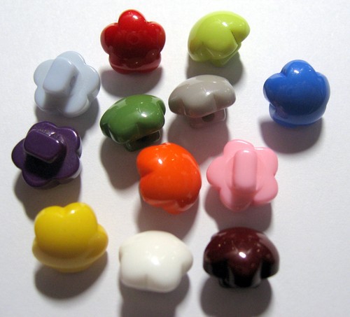 Domed flower resin - 10,