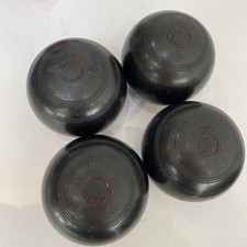 Greenmaster Lawn Bowls Size 2