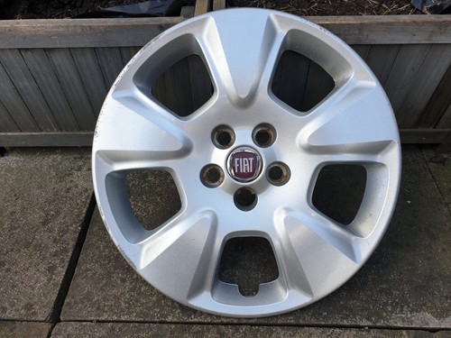 Fiat doblo wheel trim hub - fiat, 15"