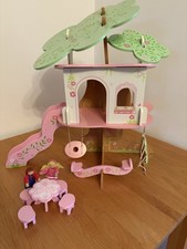 ELC WOODEN ROSEBUD TREE HOUSE