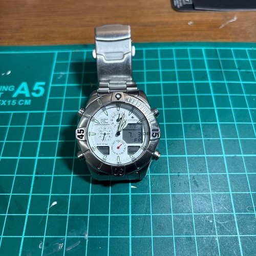 Rare working condition citizen - working,