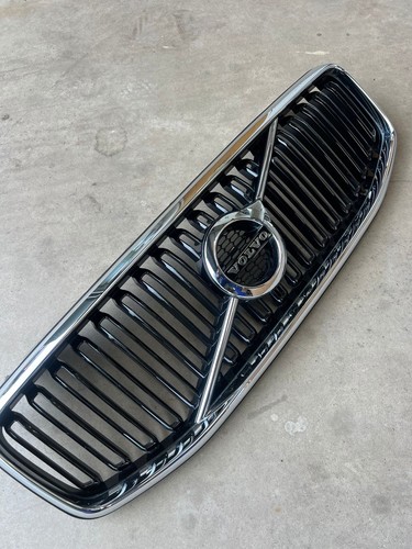 Volvo xc90 grill 32368149 - xc90,