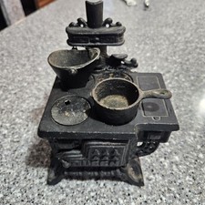 Vintage Cast Iron Queen Cook