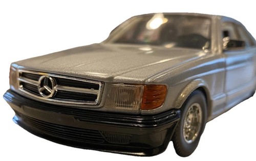 Bburago 1984 mercedes - bburago,