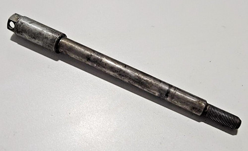 Front axle and spacer - front,