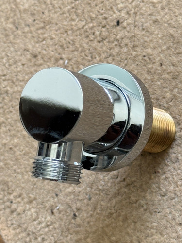 Shower round wall - wall, outlet