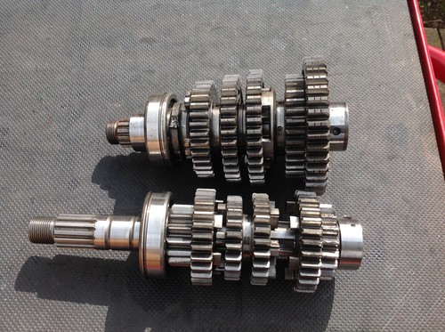 Zx9r input and output gears - input,