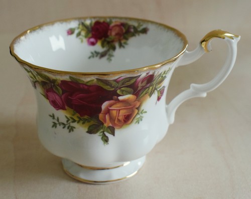 Royal albert england old - albert,