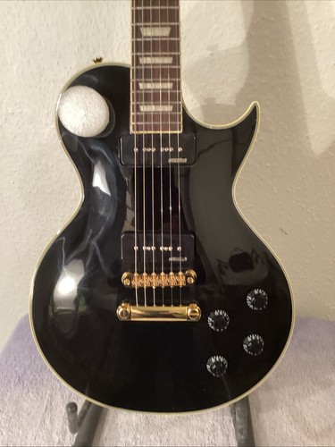 Vintage electric guitar - vintage,