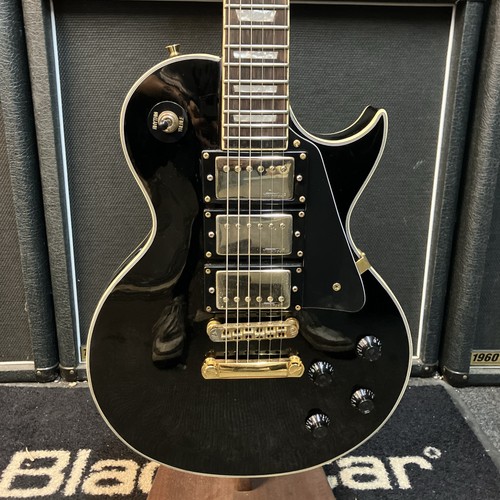 Vintage black beauty - ‘black, beauty’