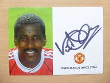 1990-92 Viv Anderson Signed