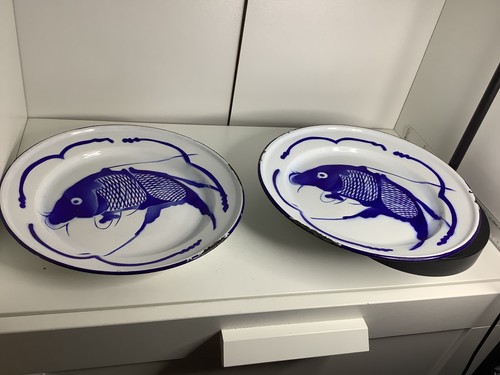 Gold fish brand enamel - gold, brand.