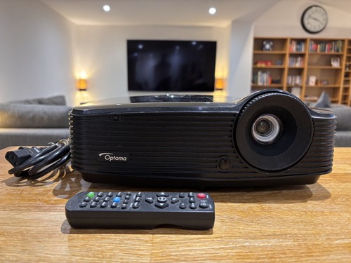 Optoma h100 200 lumens - 3,200, home
