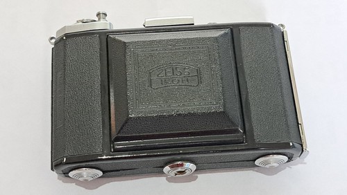 Vintage camera zeiss - vintage,