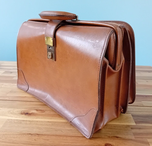 Vintage brown leather - brown,