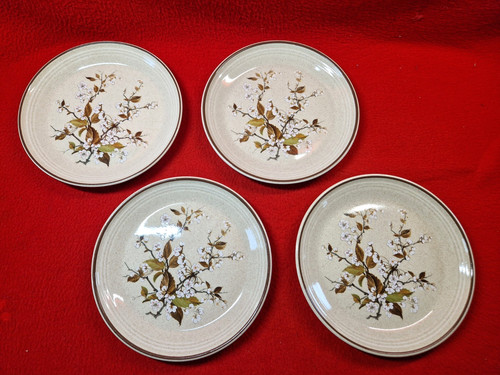 Royal doulton wild cherry - cherry,