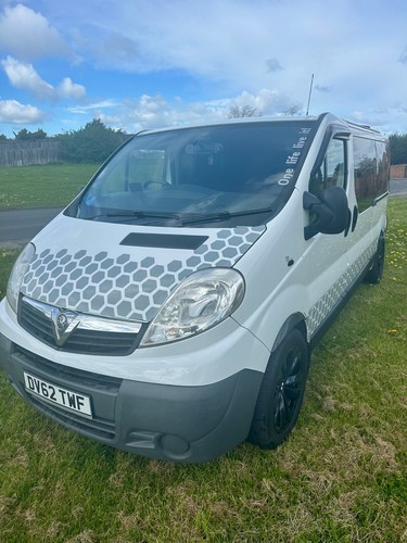 Bargain vauxhall vivaro lwb - vauxhall,