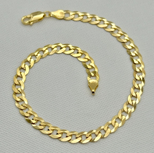 Solid 9ct yellow gold 5mm - solid, 5.5mm