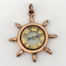 Antique Compass Pendant Gold