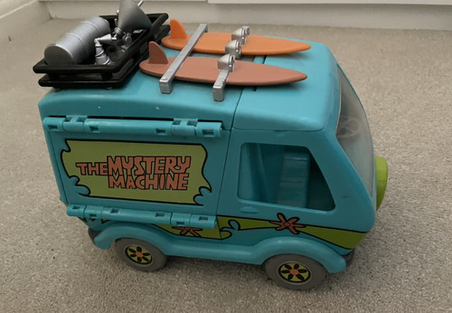 Scooby doo mystery machine - scooby,