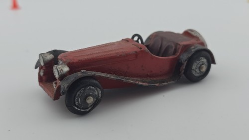 Dinky toys jaguar ss100 - toys,