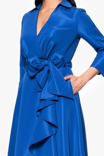 Nwt betsy adam taffeta - nwt., long