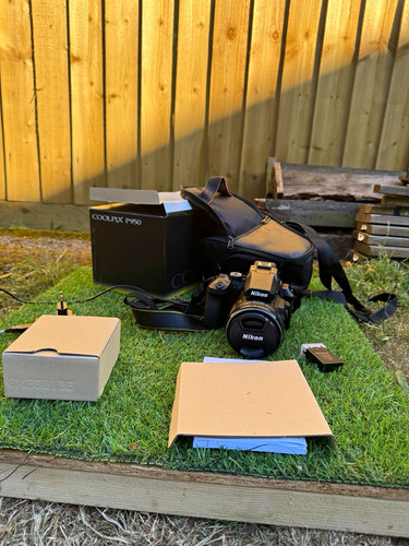 Nikon coolpix p950 16mp 83x - nikon,
