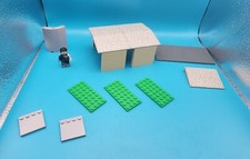 LEGO PIECE LOT SMALLER PLATES & BASE BOARDS PLATFORMS WITH FIGURE