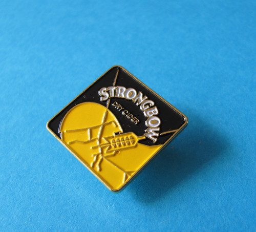 Strongbow cider pin badge - pin,