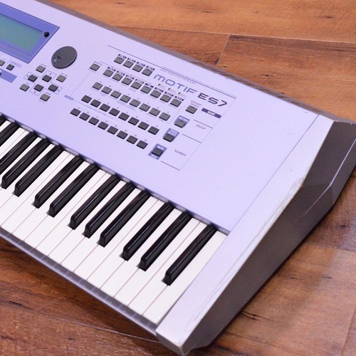 Yamaha motif es7 - motif, music