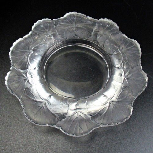 Lalique glass bowl plate - glass,