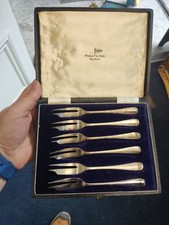 Boxed Set Walker & Hall