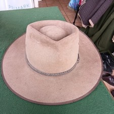 AKUBRA Pure Fur Felt CATTLEMAN