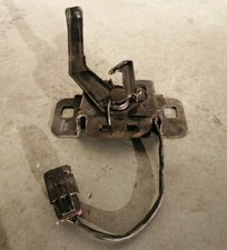 Opel / Vauxhall Insignia Front Bonnet Lock Catch Latch 2009-2013 - 13313239