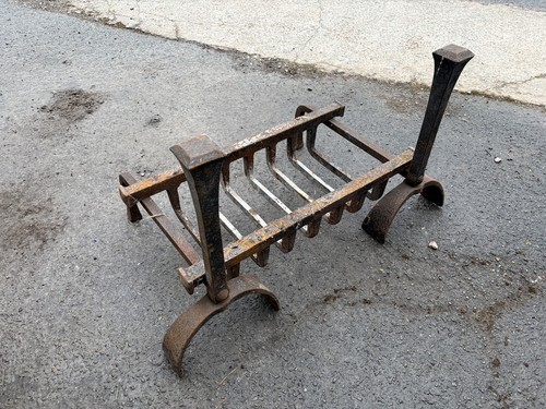 Cast iron fire - cast,