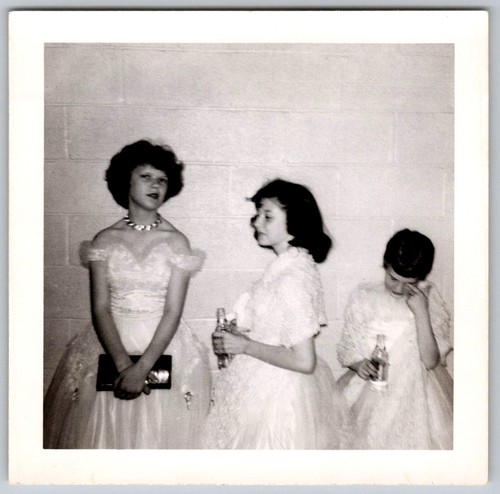 Vtg snapshot three girls - snapshot,