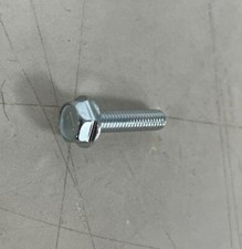 NEW GENUINE KAWASAKI W800 W650