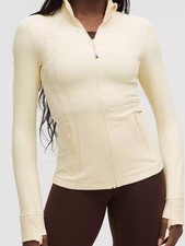 SHIPS TODAY LULULEMON DEFINE